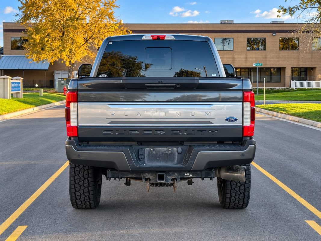 Used 2019 Ford F350 Platinum w/ Platinum Ultimate Package AWD/4WD image 4