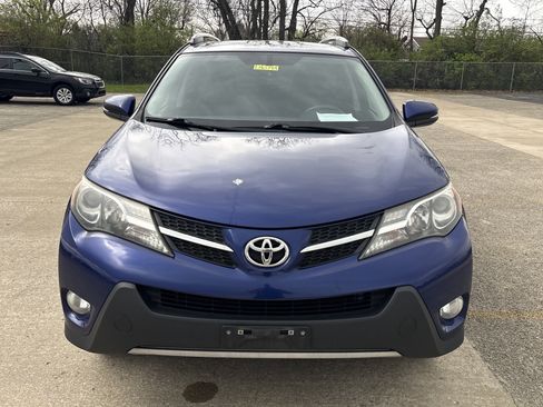 Used 2015 Toyota RAV4 XLE image 2