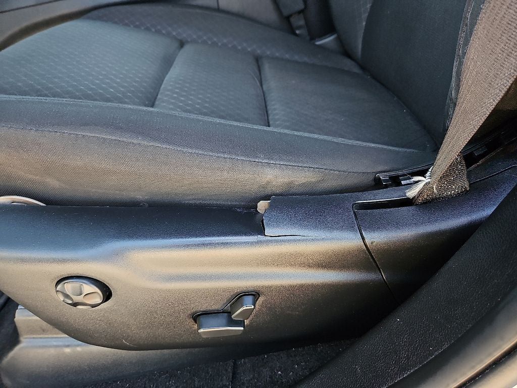 Used 2021 Jeep Grand Cherokee Laredo RWD image 22