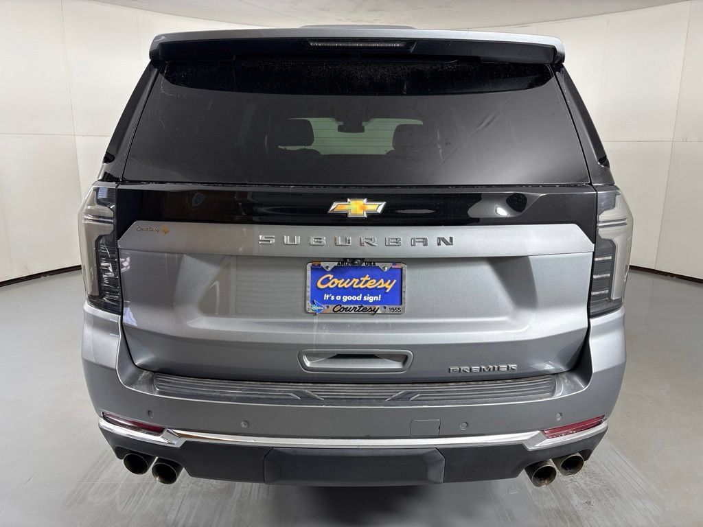 Certified 2025 Chevrolet Suburban Premier RWD image 8