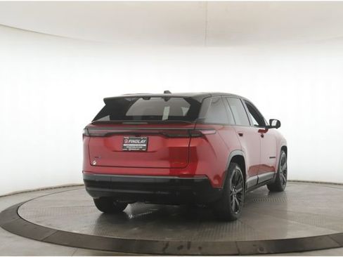 Used 2024 Jeep Wagoneer Launch Edition image 7