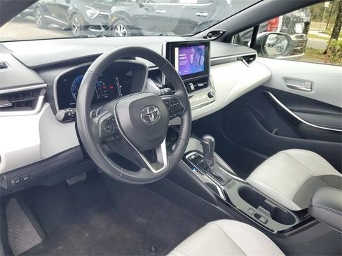 Used 2023 Toyota Corolla XSE image 13