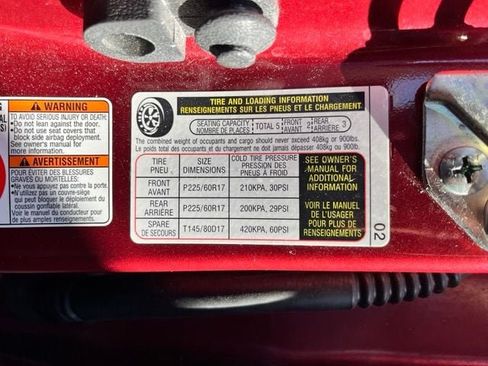 Used 2017 Subaru Forester 2.5i Limited AWD/4WD image 10