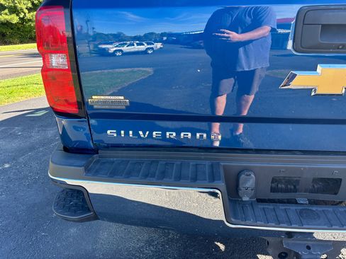 Used 2018 Chevrolet Silverado 2500 LT w/ All Star Edition image 15