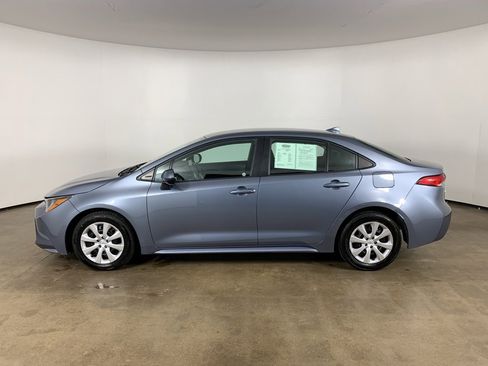 Used 2024 Toyota Corolla LE image 16