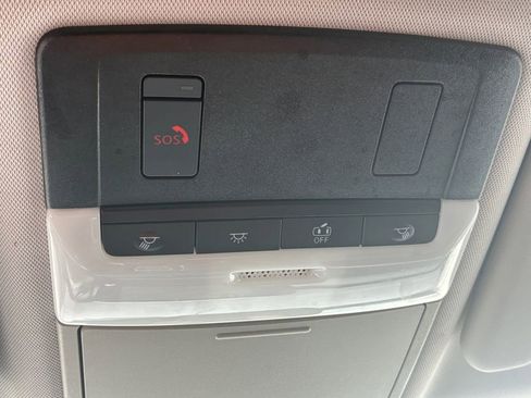 Used 2024 Mitsubishi Outlander FWD image 12