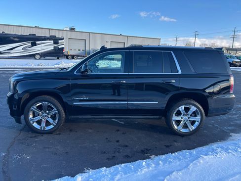 Used 2017 GMC Yukon Denali image 6