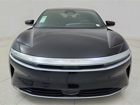 Used 2024 Lucid Air Touring image 2