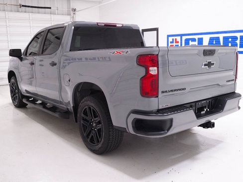 Used 2024 Chevrolet Silverado 1500 Custom w/ Turbomax Blackout Package AWD/4WD image 29