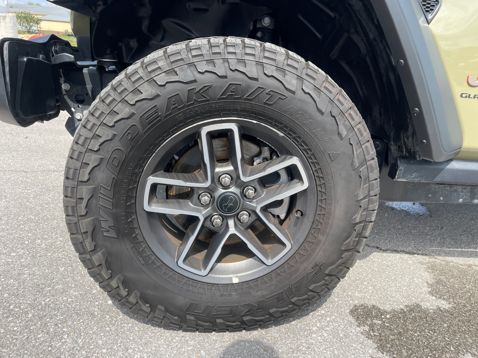 Used 2026 Jeep Gladiator Mojave AWD/4WD image 31