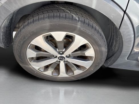 Used 2020 Kia Telluride S image 29