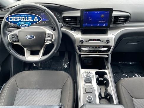 Used 2022 Ford Explorer XLT AWD/4WD image 13