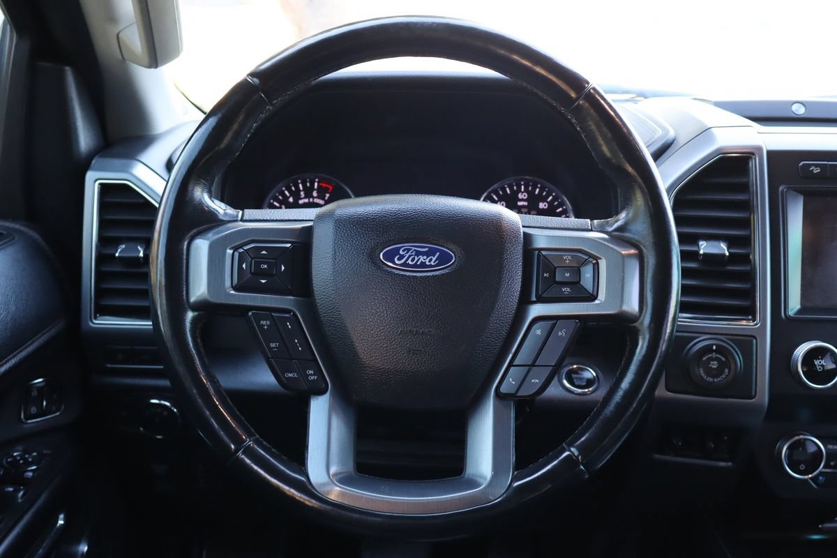 Used 2019 Ford Expedition Max Platinum AWD/4WD image 18