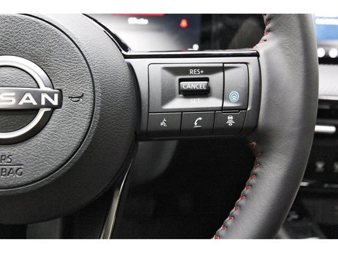 New 2026 Nissan Kicks SR w/ Cold Weather Package FWD image 15