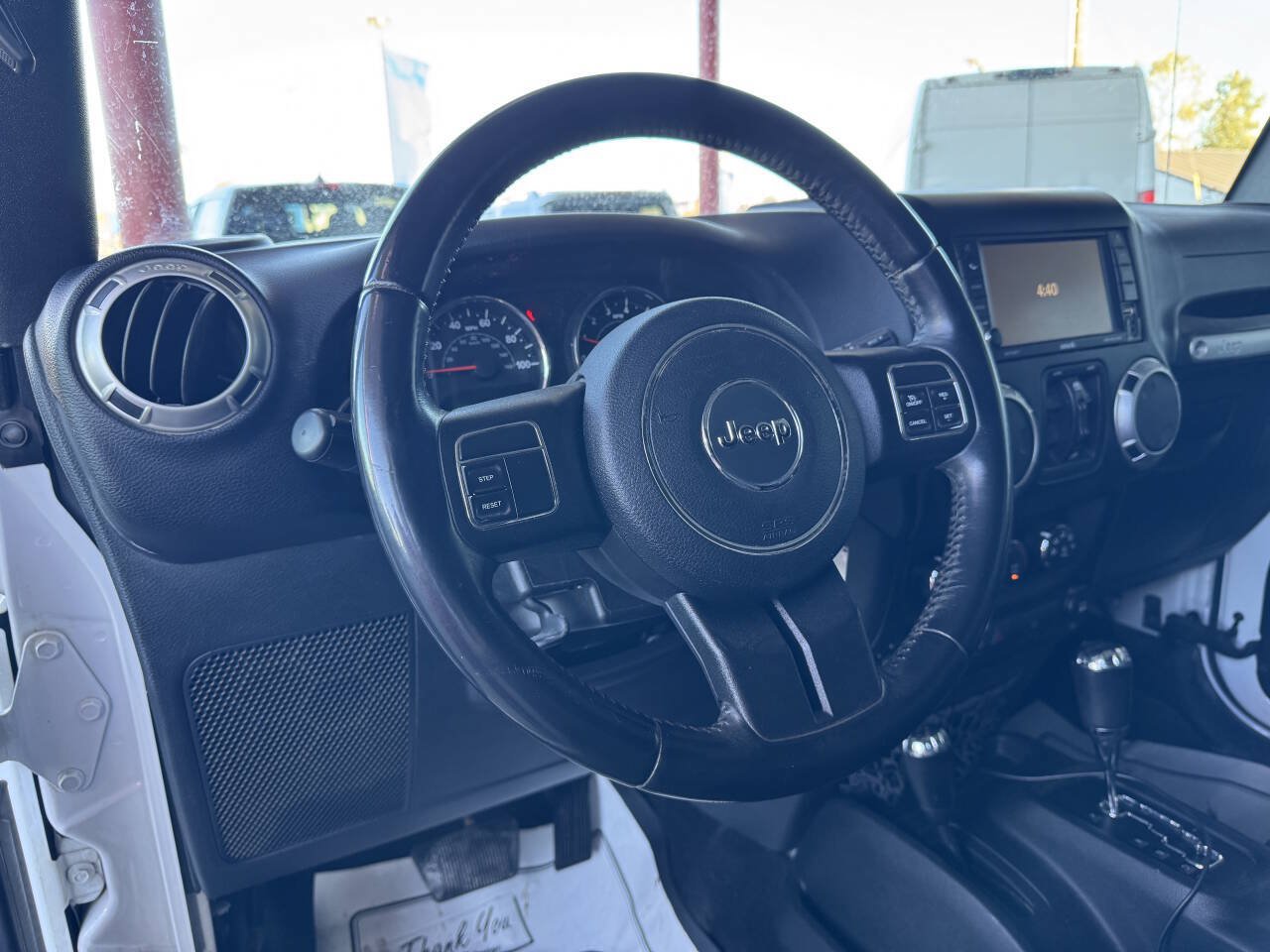 Used 2017 Jeep Wrangler Unlimited Sahara AWD/4WD image 5