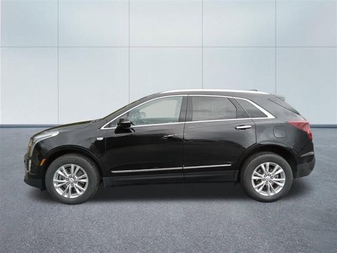 Certified 2023 Cadillac XT5 Luxury AWD/4WD image 2