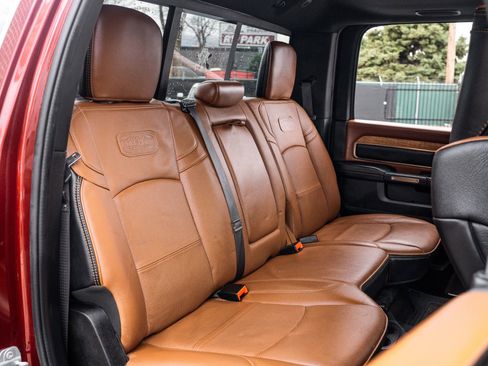 Used 2019 RAM 3500 Limited image 21