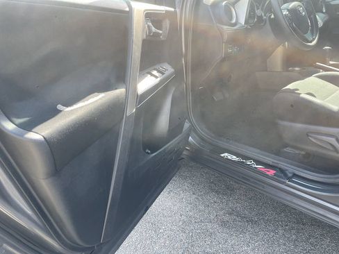 Used 2014 Toyota RAV4 XLE AWD/4WD image 14