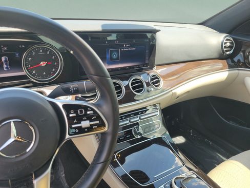 Used 2019 Mercedes-Benz E 300 image 20