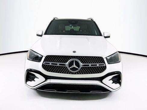 New 2026 Mercedes-Benz GLE 450e 4MATIC image 2