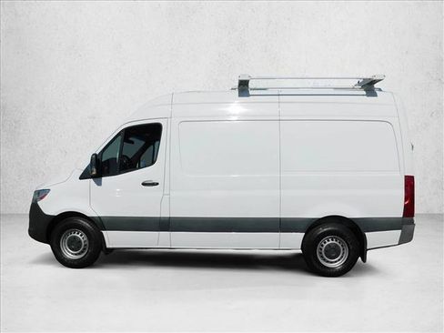 Used 2022 Mercedes-Benz Sprinter 2500 image 15