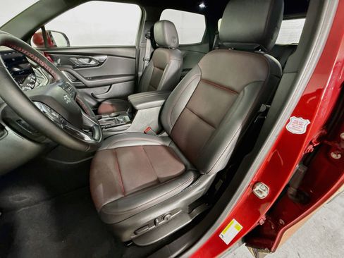 Used 2025 Chevrolet Blazer RS FWD image 26