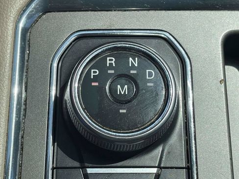 Used 2020 Ford Expedition XLT w/ Equipment Group 202A RWD image 17