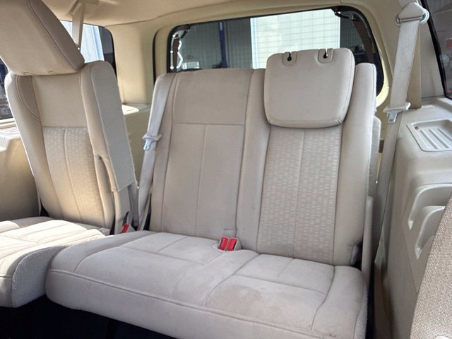 Used 2015 Ford Expedition EL XL w/ Equipment Group 101B AWD/4WD image 11