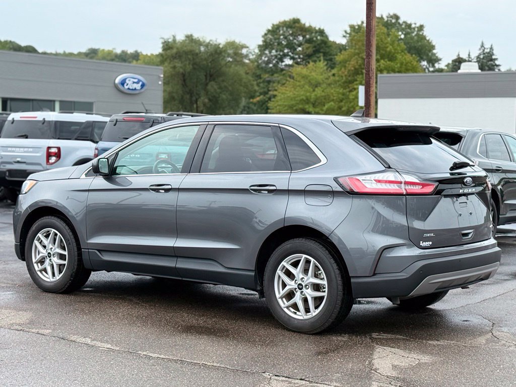 Used 2024 Ford Edge SEL w/ Convenience Package AWD/4WD image 36