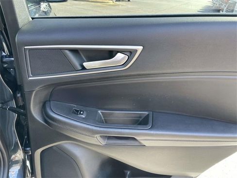 Used 2023 Ford Edge SEL w/ Convenience Package image 25