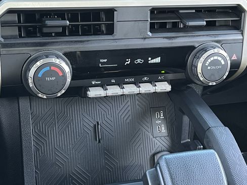 Used 2025 Toyota Tacoma SR w/ SR Upgrade Package RWD image 18