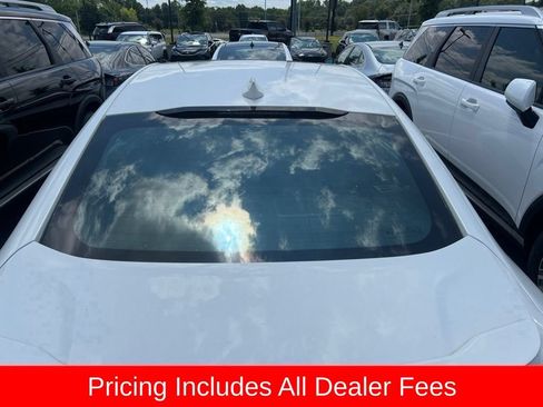 Used 2017 Chevrolet Cruze Premier FWD image 13