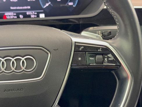 Used 2020 Audi e-tron Premium Plus AWD/4WD image 19