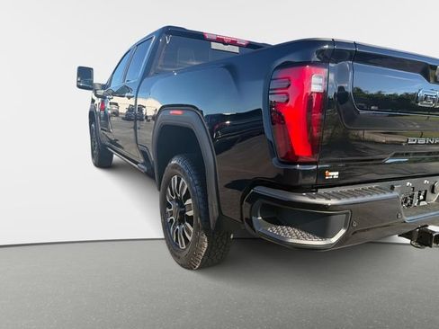 New 2026 GMC Sierra 2500 Denali Ultimate AWD/4WD image 5