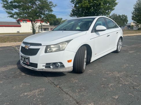Used 2013 Chevrolet Cruze LTZ w/ RS Package FWD image 2