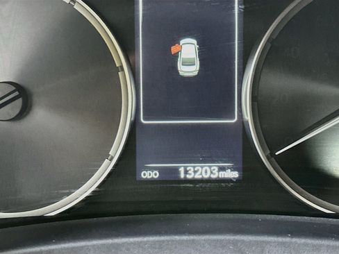 Used 2025 Lexus IS 300 w/ Comfort Package RWD image 18