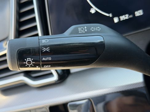 Certified 2023 Kia Sportage SX FWD image 29