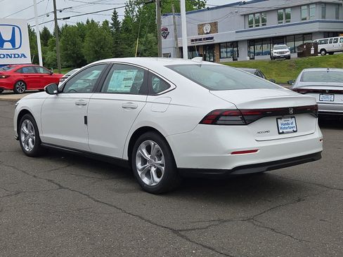New 2026 Honda Accord LX image 5