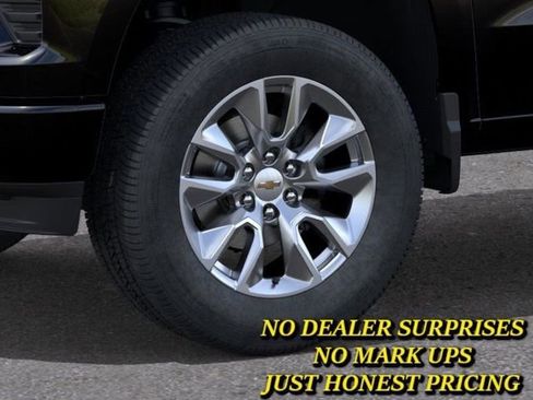 New 2026 Chevrolet Silverado 1500 Custom w/ LPO, Dark Essentials Package RWD image 9