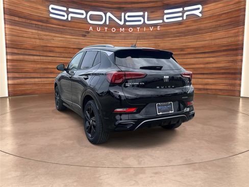 Used 2024 Buick Encore GX Sport Touring image 3