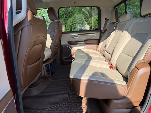 Used 2022 RAM 1500 Laramie AWD/4WD image 41