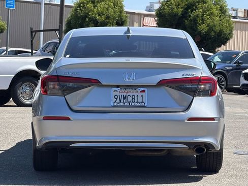 Used 2023 Honda Civic Sport image 5