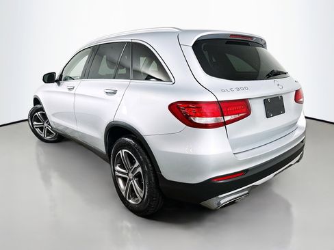 Used 2016 Mercedes-Benz GLC 300 4MATIC image 5