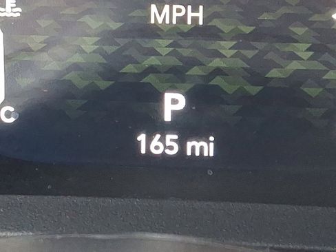 Used 2025 Jeep Wrangler Unlimited Rubicon w/ Safety Group image 13