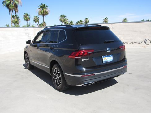 Used 2020 Volkswagen Tiguan SE FWD image 6