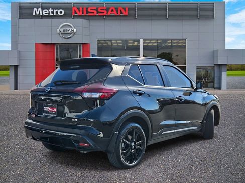 Certified 2023 Nissan Kicks SR image 5