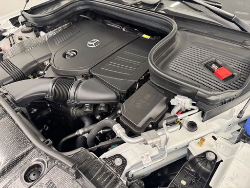 Certified 2025 Mercedes-Benz GLE 350 4MATIC image 28