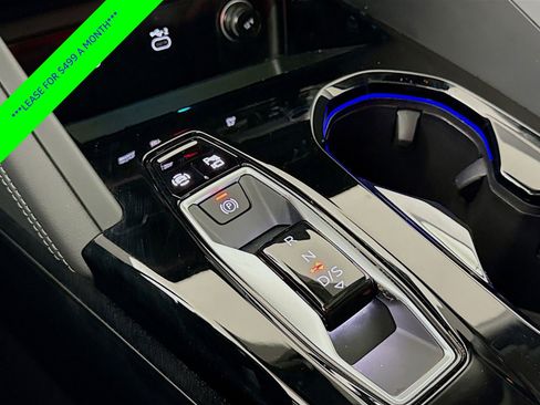 Certified 2025 Audi Q5 2.0T Premium w/ Convenience Package image 18