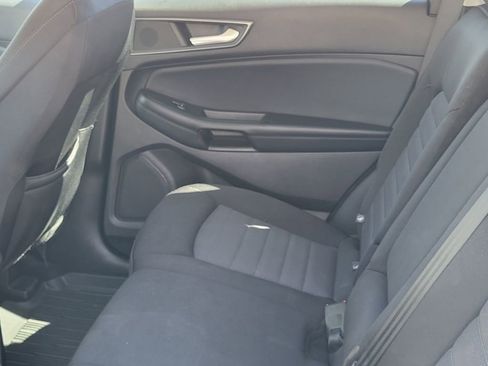 Used 2022 Ford Edge SE w/ Black Appearance Package AWD/4WD image 28