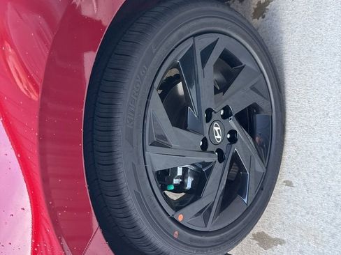 New 2026 Hyundai Elantra SEL Sport image 12